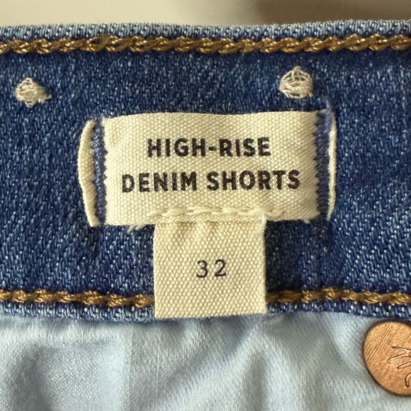 MADEWELL High Rise Distressed Raw Hem Summer Denim Jean Cutoff Shorts - Picture 6 of 9